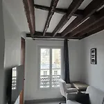 Cosy 1-Bedroom Apartment - Paris 17