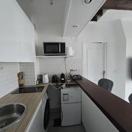 Cosy 1-bedroom - 17 Appartamento *