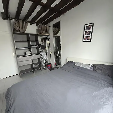 Apartment Cosy 1-bedroom - 17 Paris