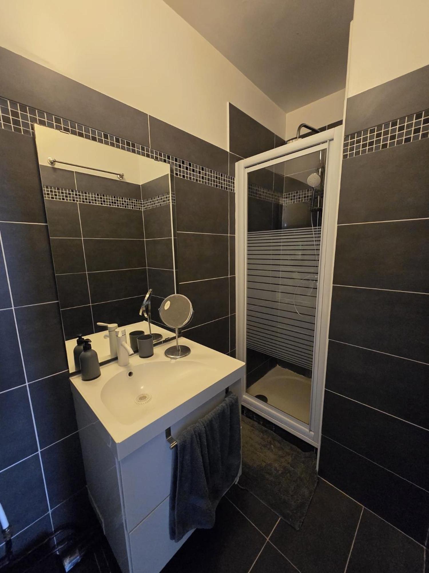 Cosy 1-bedroom - 17 Appartamento